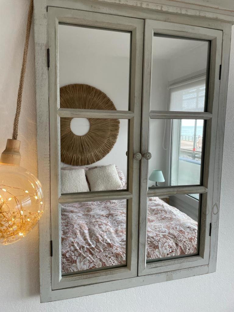 Sea View 2 Room Apartment 50M2 Етрета Екстериор снимка